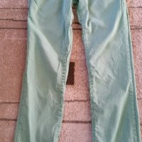 Зелен панталон, снимка 1 - Панталони - 19377107