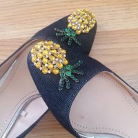  SALE %%% Обувки ЗАРА с ананаси от камъни, снимка 1 - Дамски обувки на ток - 23143361