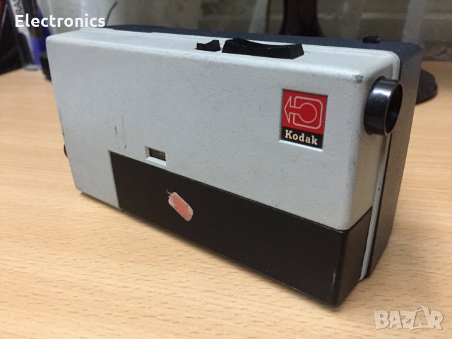 Kodak M4 Instamatic Movie Camera *made in USA*, снимка 6 - Камери - 24229714