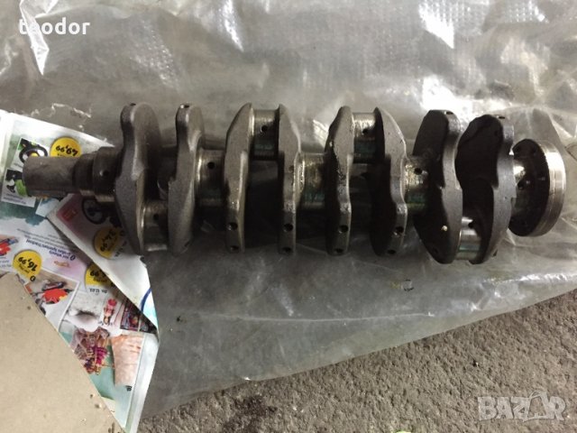 Колянов вал за opel 1.7cdti 100коня комънреил, снимка 2 - Части - 23975282