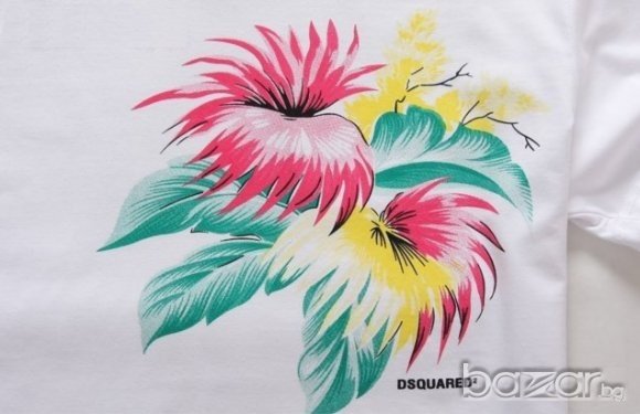 DSQUARED D2 FLOWERS CHEST PRINT Мъжка Тениска size S, снимка 3 - Тениски - 6430047