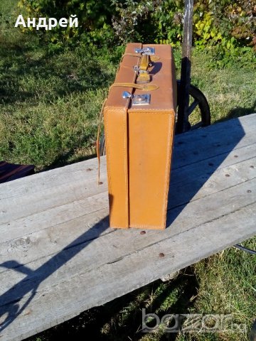 Куфар, снимка 4 - Антикварни и старинни предмети - 19580670