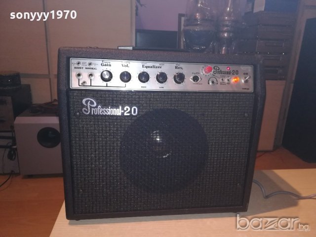 profesional 20 guitar amplifier-46х40х22см-внос швеицария, снимка 4 - Ресийвъри, усилватели, смесителни пултове - 20476240