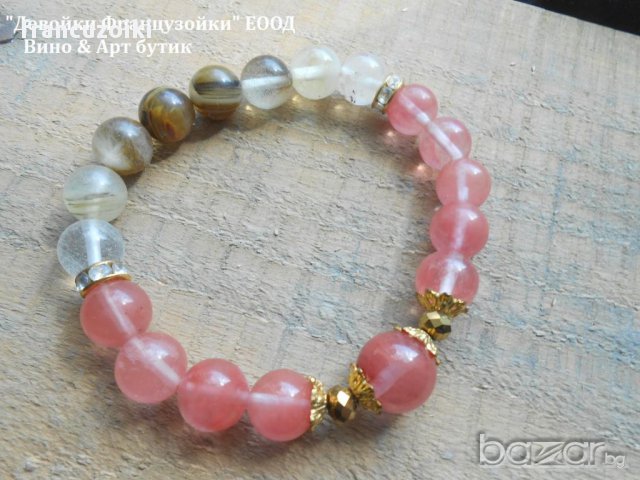 Гривна от черешов и турмалинов кварц "Вълшебство в розово%