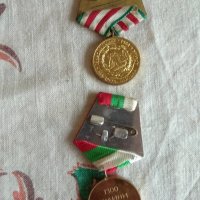 Ордени и медали, снимка 5 - Антикварни и старинни предмети - 21450423