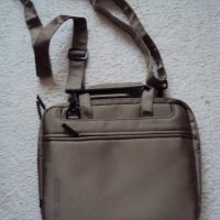 Маркова чанта за таблет или лаптоп, снимка 1 - Лаптоп аксесоари - 19820273
