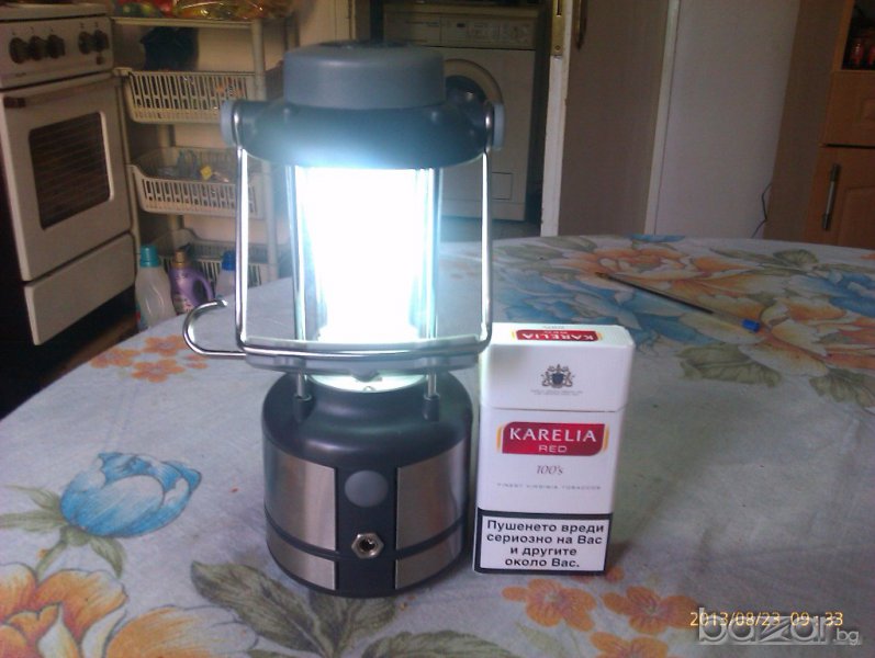 Елегантна къмпинг LED лампа с акумулатор. Свети много яко., снимка 1