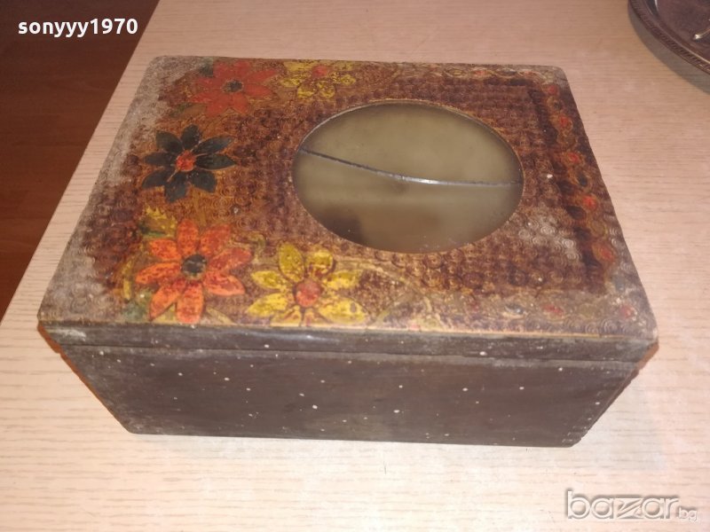 антика-старинна кутия за стена-19х15х9см, снимка 1