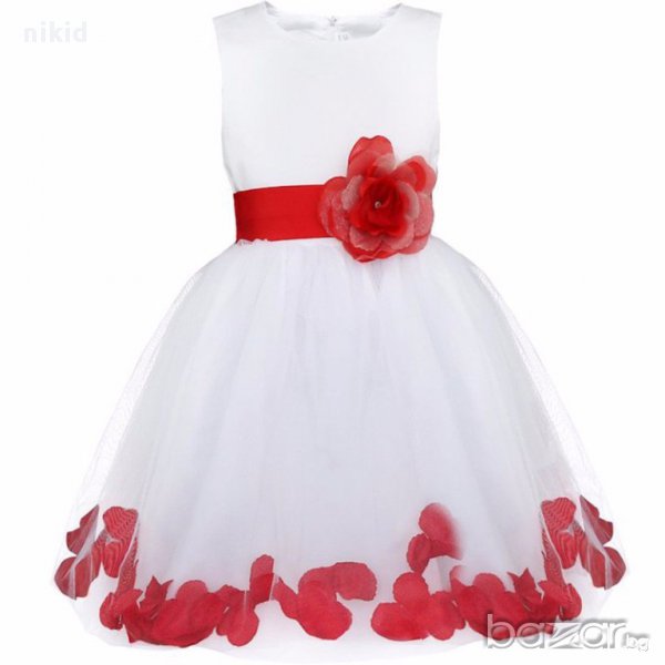 детска дълга  бяла официална рокля с червени листенца роза и коланче, снимка 1