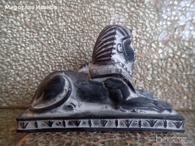 Египетска черна каменна статуетка от Кайро, снимка 1