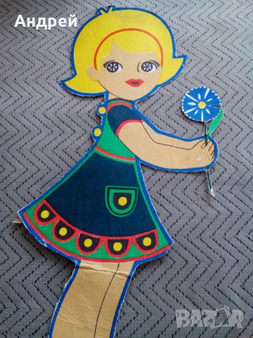 Стара картонена кукла, снимка 2 - Други ценни предмети - 25159697