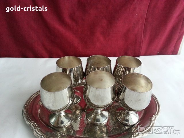 Посребрени чашки за ракия с поднос, снимка 5 - Антикварни и старинни предмети - 20696631