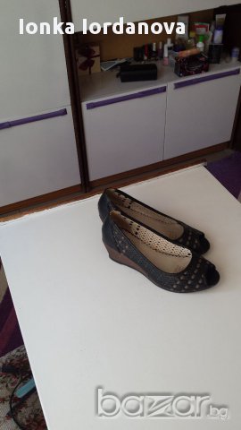 Черни обувки, естествена кожа, номер 40, снимка 2 - Дамски обувки на ток - 18091892