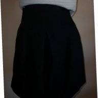 Черна пола балон Зара (Zara), снимка 1 - Поли - 17500864