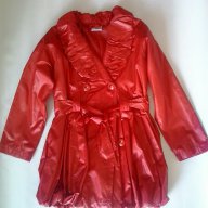 Детски шлифер за момиче в червено, елегантен с колан, снимка 1 - Други - 11653733