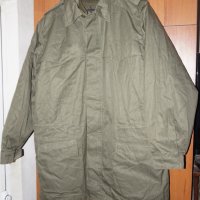 Продавам ново оригинално армейско камуфлажно яке шуба, снимка 1 - Екипировка - 23784125