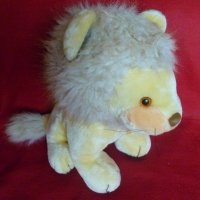 Голям красив плюшен лъв, снимка 1 - Плюшени играчки - 19052469
