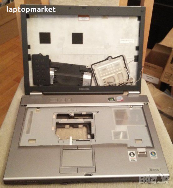 Toshiba Tecra M9 на части, снимка 1