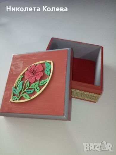 Ръчно изработена дървена кутия , снимка 1