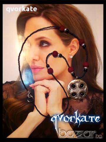 Колие с плочка