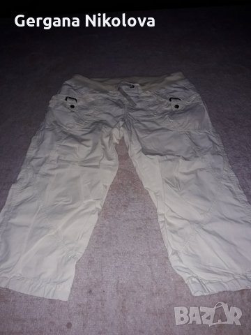 Дамски панталонки под коляното S, снимка 1 - Къси панталони и бермуди - 22391394