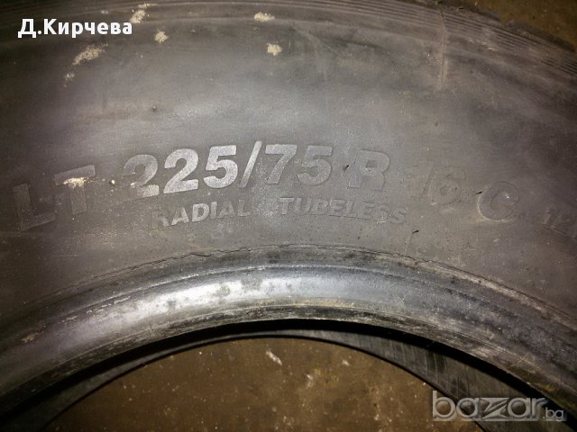 1 гума с джанта Uniroyal 225/75/ R 16 и гума Semperit 215/75 /R 17.5, снимка 3 - Аксесоари и консумативи - 15021615