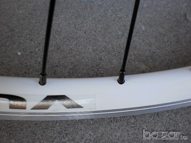 Продавам колела внос от Германия алуминиеви капли Vuelta 26 цола бели с цели лагери за дискови спира, снимка 7 - Части за велосипеди - 9657103