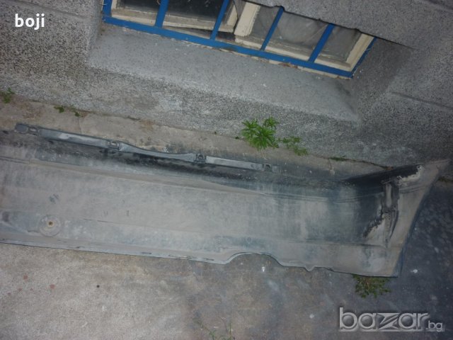 Задна броня за Фолксваген Голф 3 , снимка 5 - Части - 18662941