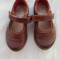 Детски обувки Clarks №22,5, снимка 2 - Детски обувки - 24807875