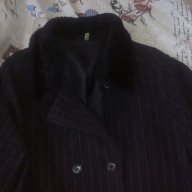 Дамско черна палто” M & S Mode „на елегантни тънки райета с мъхеста яка., снимка 3 - Палта, манта - 18193673