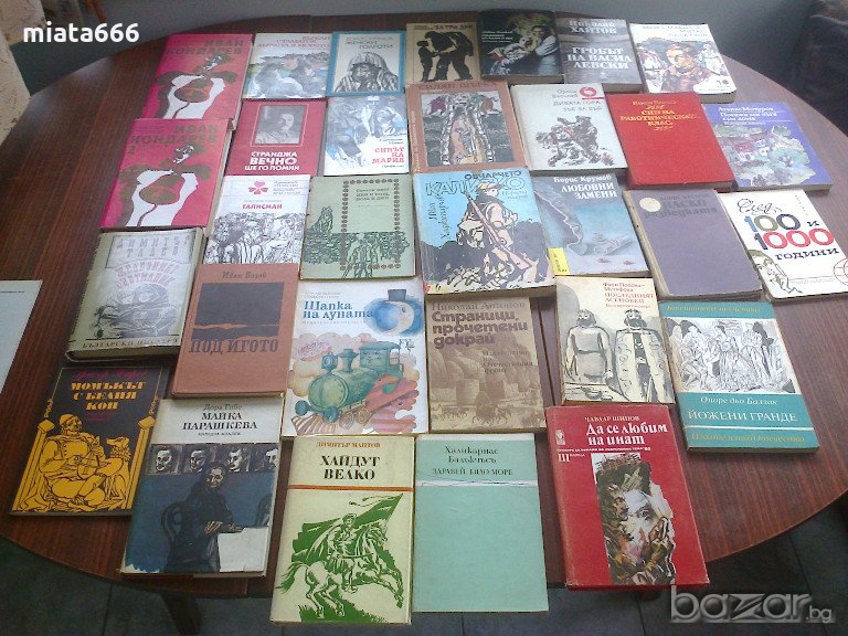 Продавам книги-български и чужди автори , снимка 1