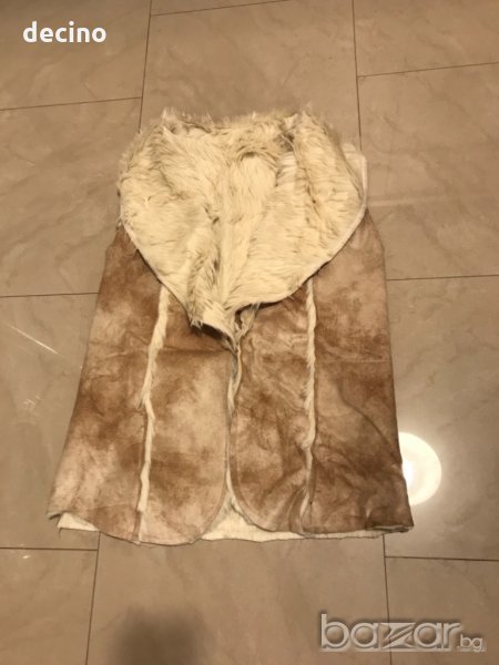 Интересен пухен елек, снимка 1