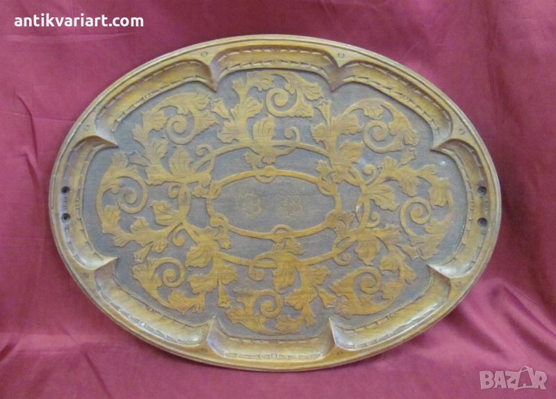 Стар дървен махагонов поднос ,ръчно резбован,монограм, снимка 1