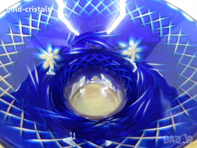 Кристална купа , снимка 2 - Антикварни и старинни предмети - 22387220