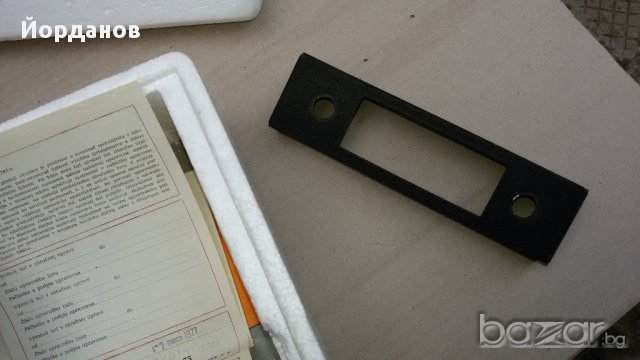 Ретро авторадио Tesla Bratislava Spider 3, снимка 4 - Части - 16850642