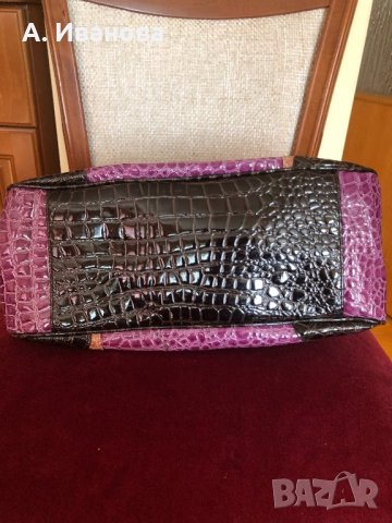 Дамска чанта, снимка 3 - Чанти - 24574953