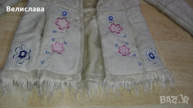 Продавам топло английско кожухче, снимка 3 - Палта, манта - 24072345