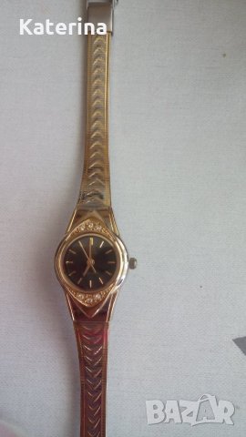 Дамски ръчен часовник, снимка 12 - Дамски - 21876909