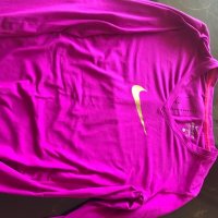 Дамска блуза Nike dry fit, снимка 1 - Спортни екипи - 21139168