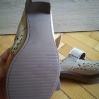Дамски обувки р-р 37, снимка 4 - Дамски ежедневни обувки - 22417489