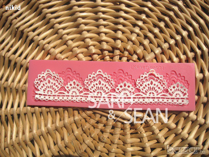 Молд подложка паунова опашка пера шаблон за сладка захарна дантела - за украса декорации на торти, снимка 1