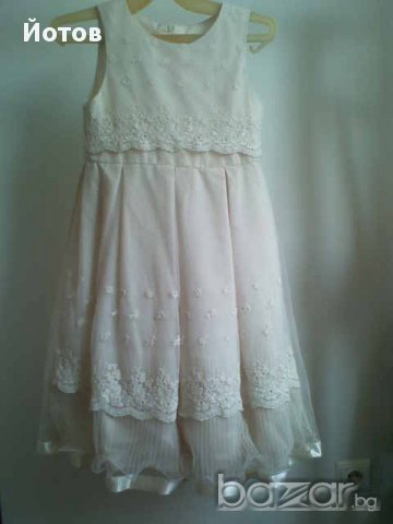 Ефирна, романтична рокля за шаферка, снимка 1 - Детски рокли и поли - 12643430
