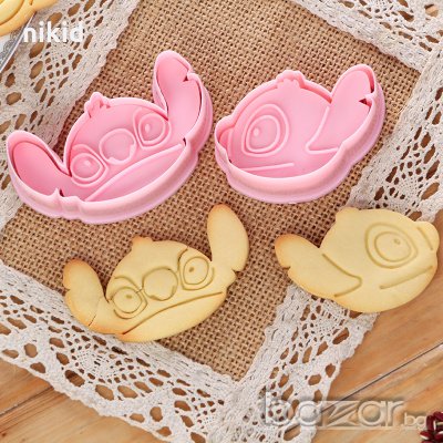 2 бр Лило и Стич lilo stitch форми пластмасови резци с релеф за фондан тесто сладки форма резец