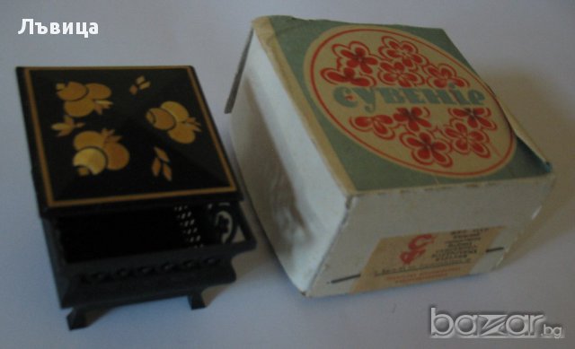 Нова сувенирна кутийка за бижу (пръстен), снимка 1