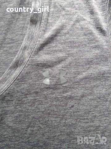 under armour - страхотна дамска тениска КАТО НОВА, снимка 7 - Тениски - 24604318