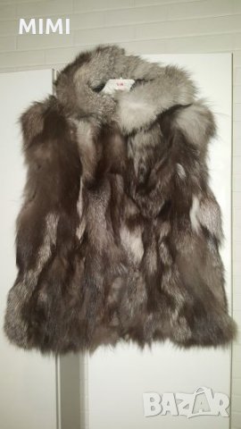 Елек от сребърна лисица с качулка 