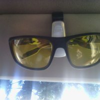  Сенник щипка за очила за кола автомобил ,два модела,различни цветове, снимка 6 - Аксесоари и консумативи - 20894672