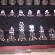 Нов стъклен шах в красива дървена кутия-внос швеицария, снимка 8 - Антикварни и старинни предмети - 16433354