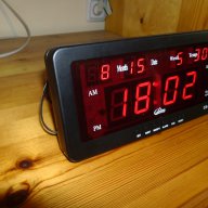 LED електронен часовник  с големи цифри. Показва час, дата и температу, снимка 11 - Други - 12058668