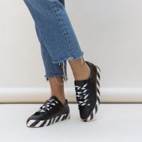 Дамски спортни обувки , снимка 1 - Кецове - 24601450